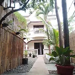 Tresha Lance Apartelle